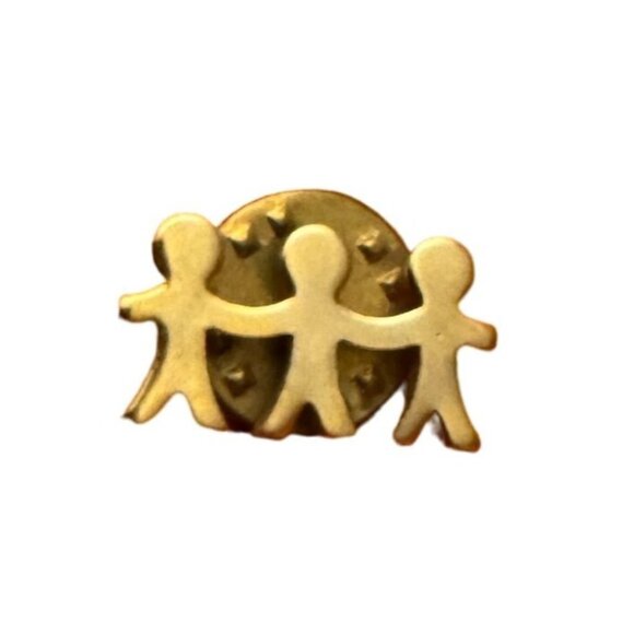 Vintage Brass Lapel Pin Three Holding Hands Figures United Design Collectible - Picture 1 of 5